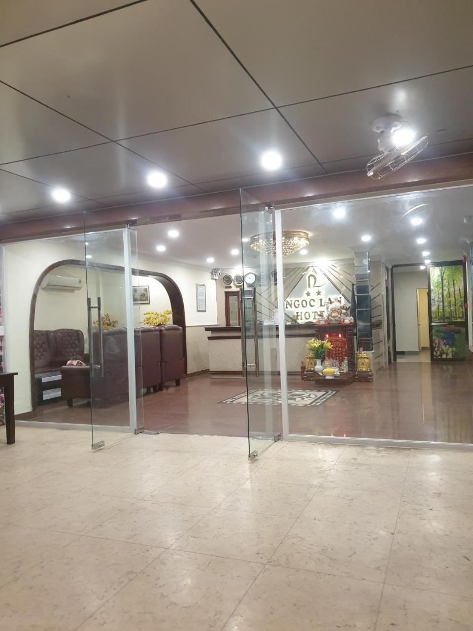 Ngoc Lan Hotel Ho Chi Minh City Exterior photo