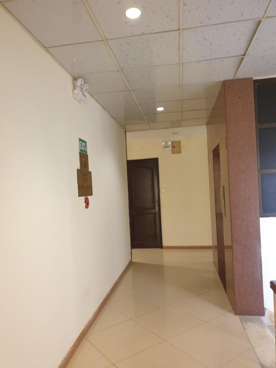 Ngoc Lan Hotel Ho Chi Minh City Exterior photo